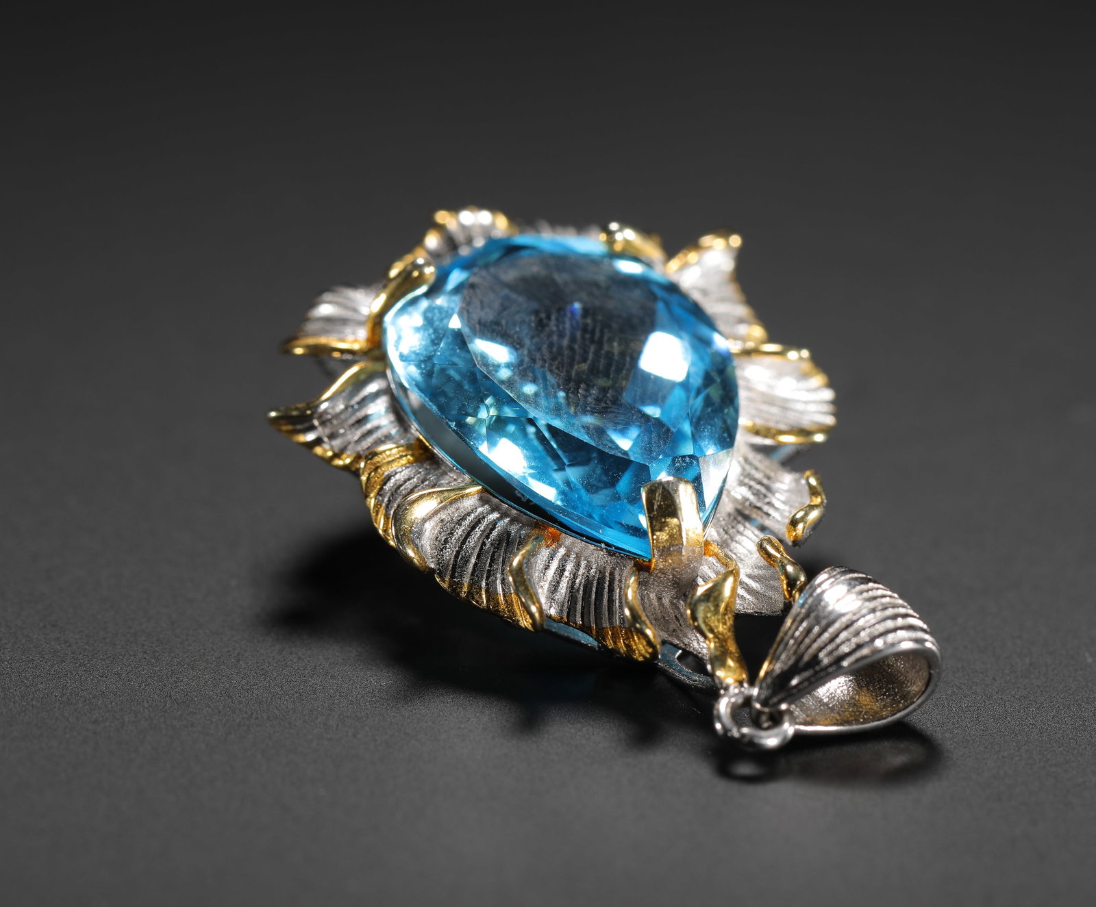 HIGH PURITY TOPAZ RING - 9