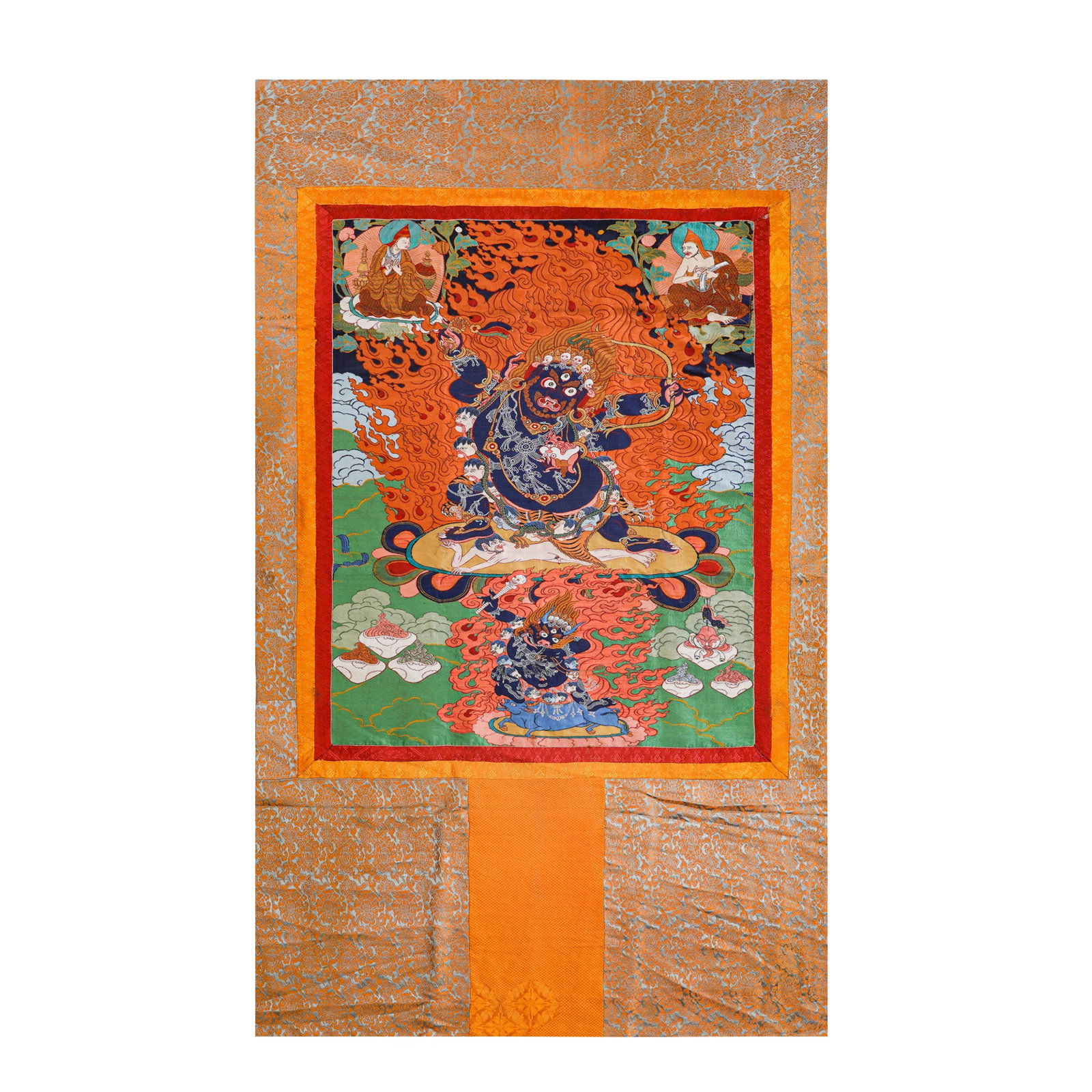 QING DYNASTY KESI GREAT BLACK SKY THANGKA: H:91cm(35.83in) W:72cm(28.35in)This Thangka is a national treasure of Tibetan Buddhism Kesi craftsmanship in the Qing Dynasty. Made of mulberry silk, it adopts the "passing warp and breaking weft" Kes