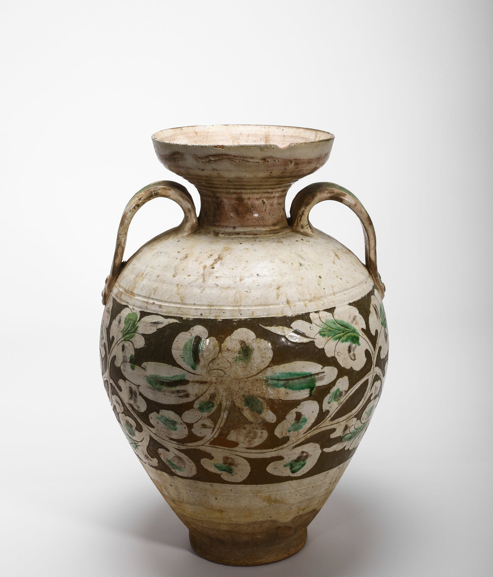 SONG DYNASTY CIZHOU KILN WHITE GROUND BLACK FLOWER GREEN COLOR PLATE MOUTH BOTTLE (1 of 13)