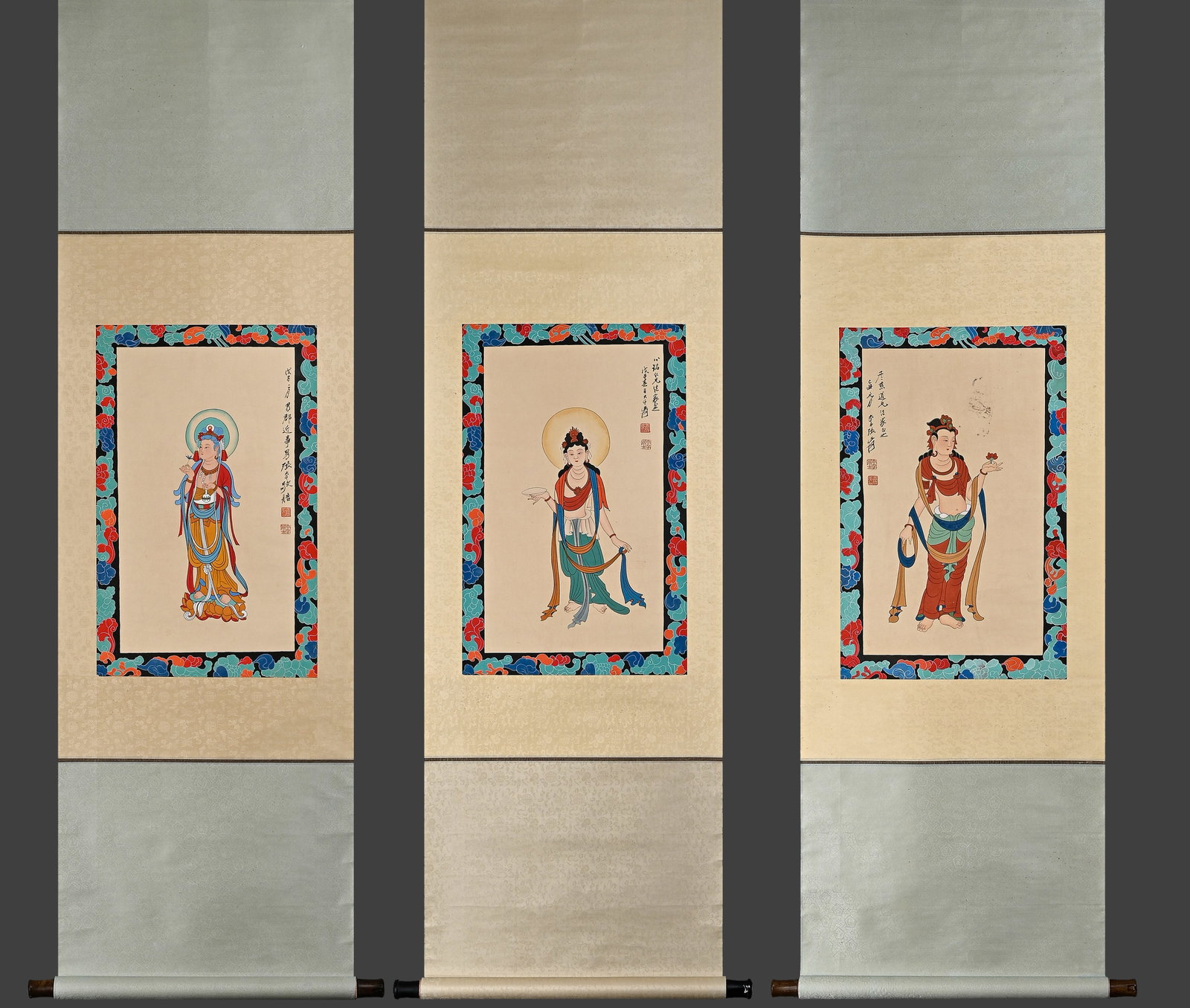 ZHANG DAQIAN (1899-1983) "GUANYIN BUDDHA IMAGE" THREE-SCREEN VERTICAL SCROLL ON PAPER (1 of 20)