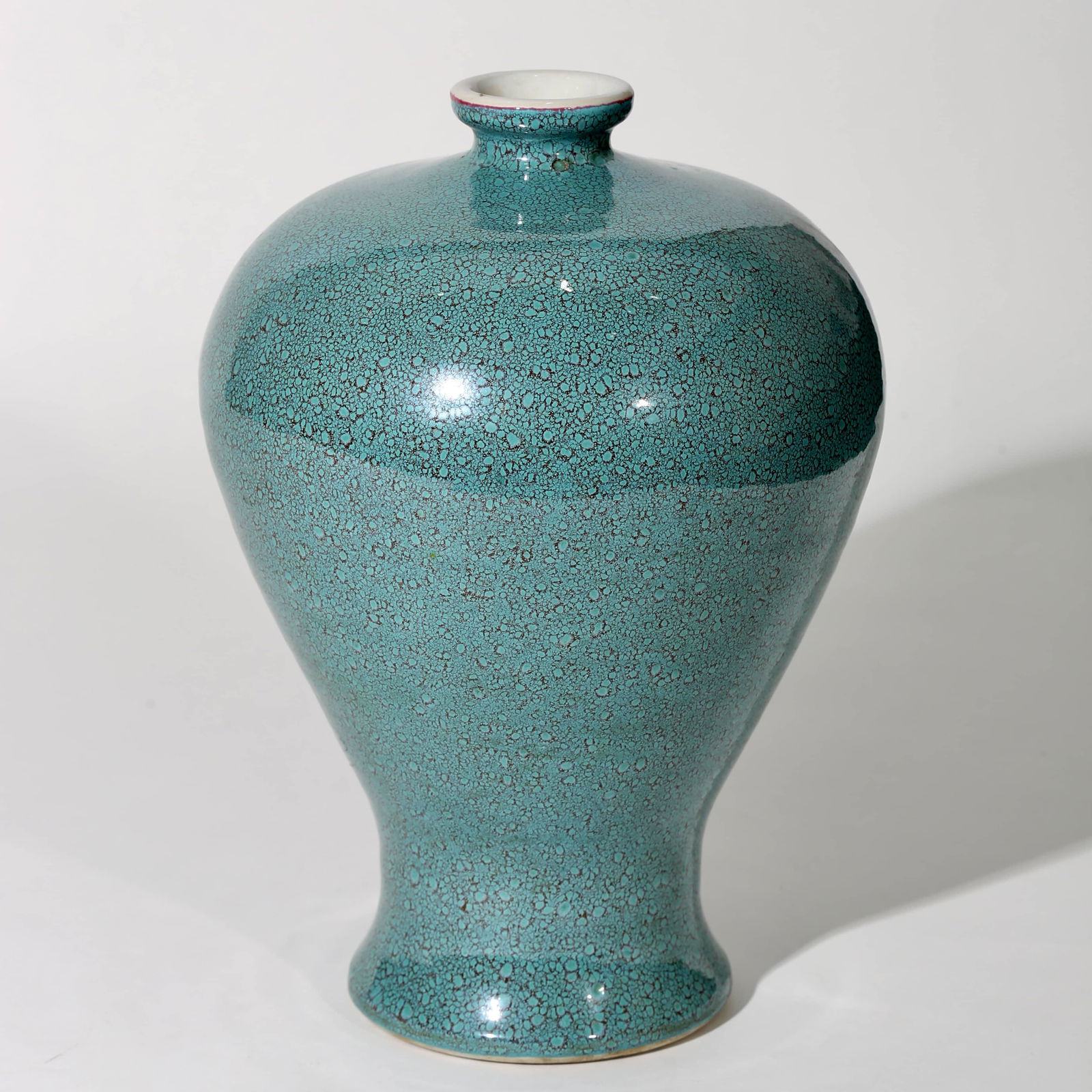 Lu Jun glaze plum vase: Lu Jun glaze plum vase; 炉钧釉大梅瓶 Dimensions: H31CM D21.5CM