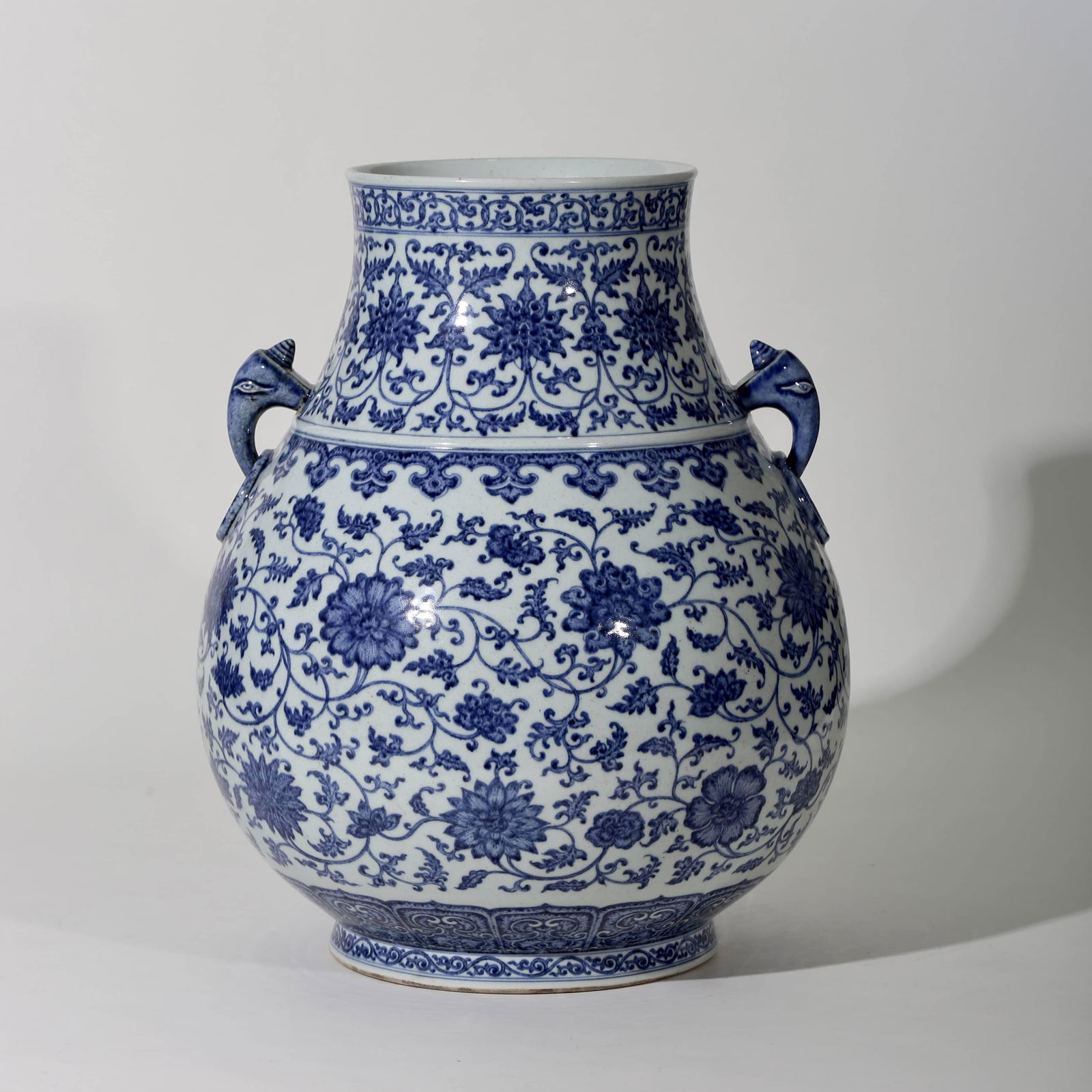 Double ear Zun with blue and white lotus flower (1 of 16)