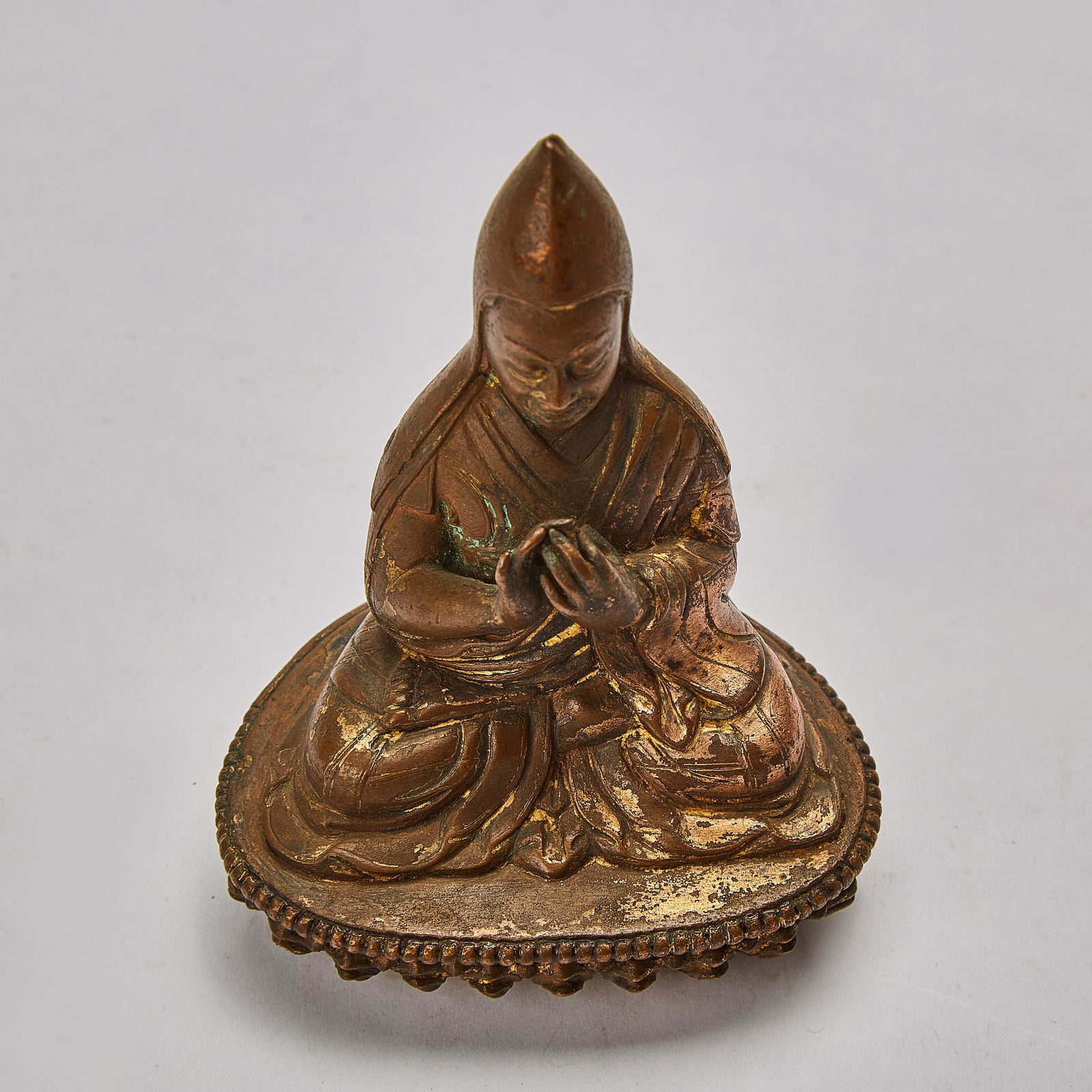The Qing Dynasty bronze gilt statue of Zongkhapa (1 of 8)