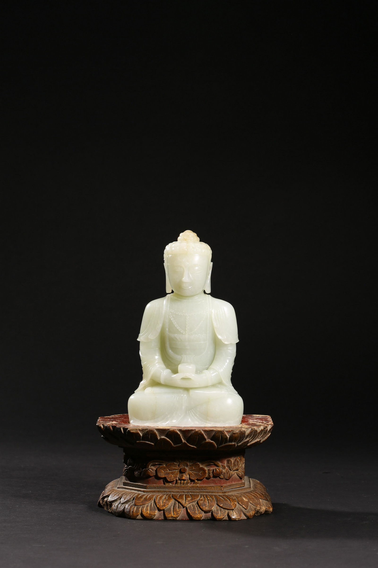 Ming Dynasty: white jade statue of Sakyamuni Buddha (1 of 11)