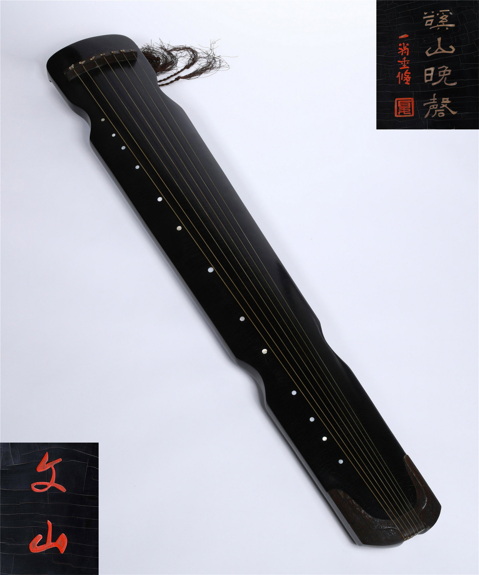 A MING DYNASTY GU QIN: A MING DYNASTY GU QIN L122cm