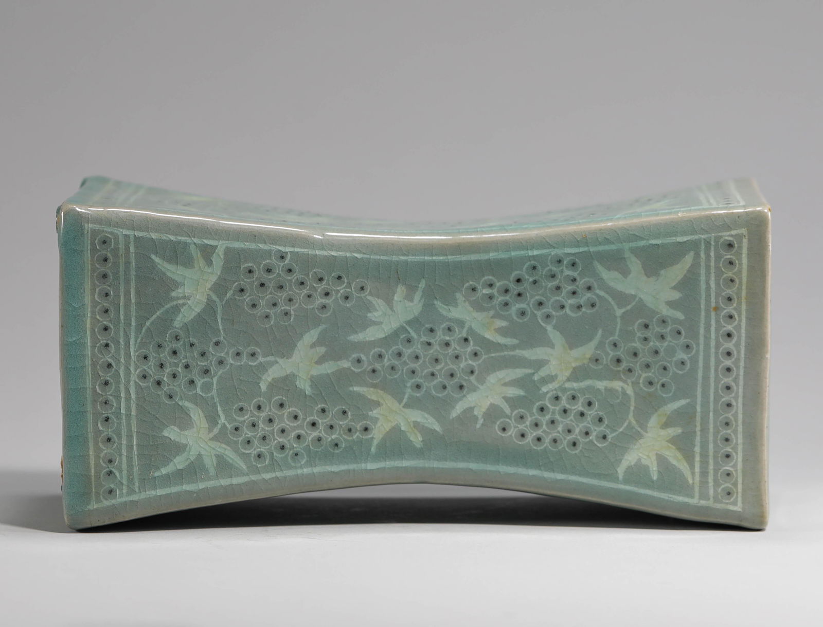 CELADON PILLOW OF SONG DYNASTY (1 of 9)