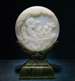 QING DYNASTY WHITE JADE SCREEN