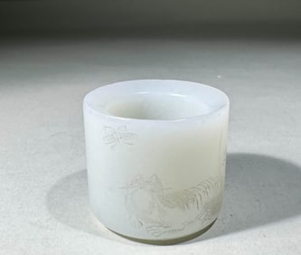 WHITE JADE FINGER RING FROM QING DYNASTY