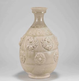 SUI DYNASTY CELADON VASE