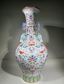 QING DYNASTY FOREIGN COLOR RUYI EAR STATUE