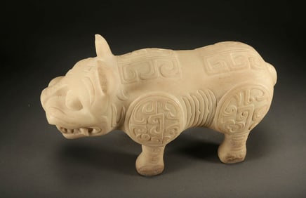 TANG DYNASTY WHITE MARBLE BEAST