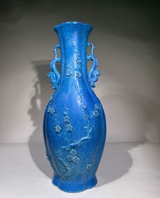 QING DYNASTY TURQUOISE GLAZE VASE