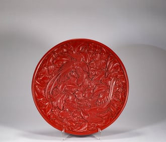 A lacquerware viewing plate with flowers and phoenix, Qing Dynasty, China
