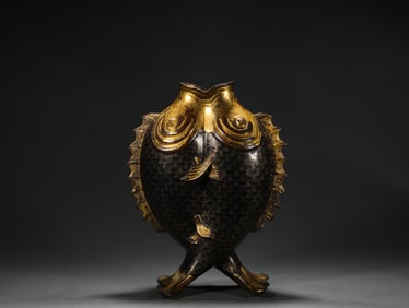 A bronze gilt double fish, Qing Dynasty, China