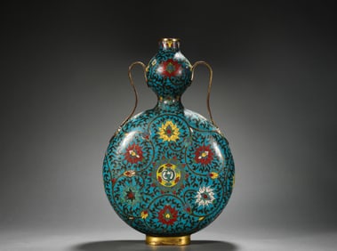 A copper cloisonne vase holding the moon, Qing Dynasty, China