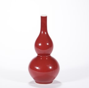 A Lang kiln red gourd bottle, Qing Dynasty, China