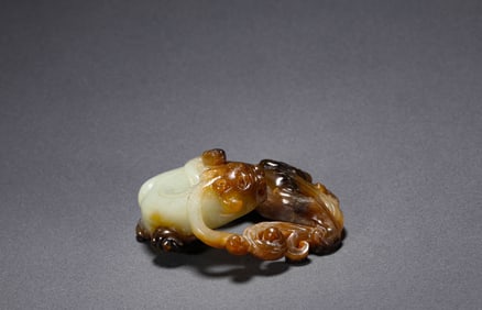 Hetian jade auspicious beast of Tang Dynasty