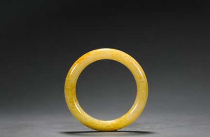 Tang Dynasty Hotan topaz bracelet