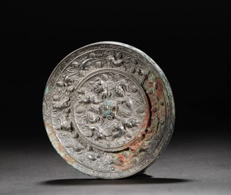 Sea animal grape mirror of Tang Dynasty