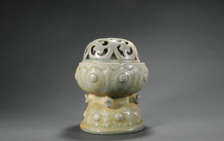 Old kiln porcelain from ancient China