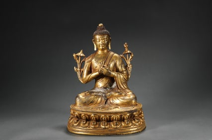 Gilt bronze Buddha statue of Ming Dynasty