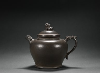 Purple clay pot of Qing Dynasty