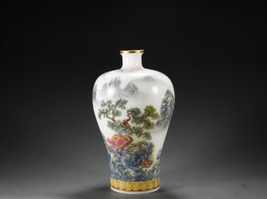 Qing Dynasty material vase appreciation