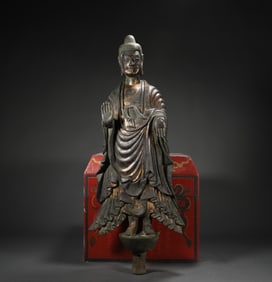 Bronze gilt Buddha statue of the Northern Wei Dynasty