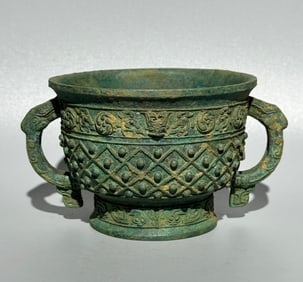 WARRING STATES PERIOD GREEN HEAD GUI