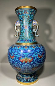 CLOISONN? VASE MADE DURING THE QIANLONG PERIOD OF THE QING DYNASTY