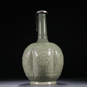 SONG DYNASTY YAO LONG DIAMETER VASE