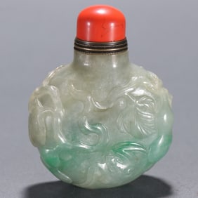 QING DYNASTY JADE SMOKING BOTTLE