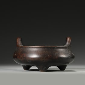 A double-eared copper censer,Qing Dynasty,China