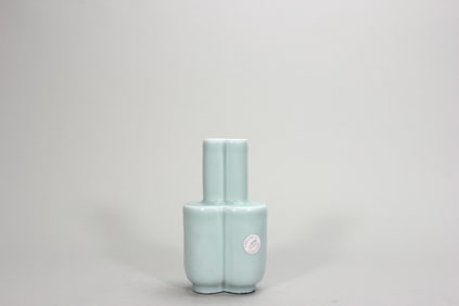 A light blue glaze porcelain vase,Qing Dynasty,China