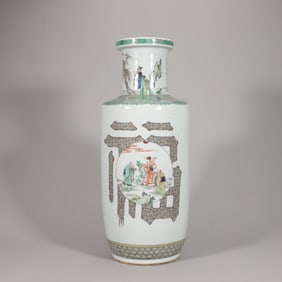 A multicolored figure patterned porcelain vase,Qing Dynasty,China,Qing Dynasty,China