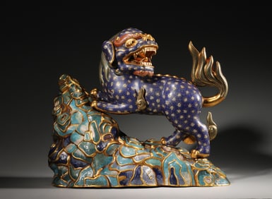 A cloisonne lion shaped ornament,Qing Dynasty,China