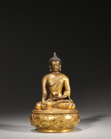 A gilding copper Sakyamuni buddha statue,Qing Dynasty,China