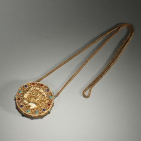 A Silver gilded sachet with gemstones and phoenix pattern,Qing Dynasty,China