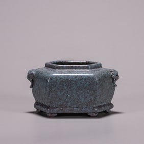 A hexagonal Jun kiln glaze porcelain water pot with beast shaped ears,Qing Dynasty,China
