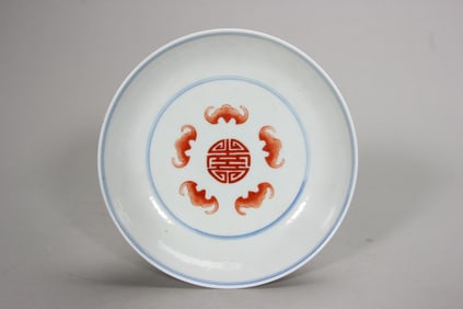 A famille rose flower porcelain plate,Qing Dynasty,China