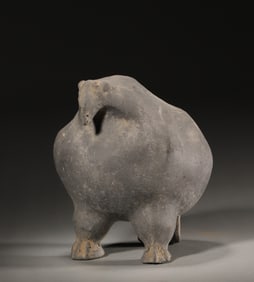 A xiao shaped ceramic pot,The Majiayao Culture Period,China