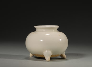 A Xing kiln porcelain three-legged censer,Tang Dynasty,China,Tang Dynasty,China