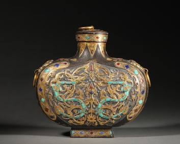 A dragon patterned gem-inlaid gilding silver flask,Qing Dynasty,China