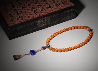 A string of amber beads,Qing Dynasty,China