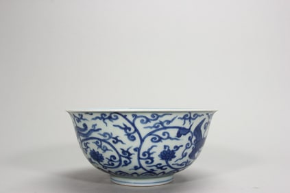 A blue and white peony and phoenix porcelain bowl,Ming Dynasty,China