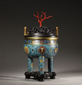 A double-eared interlocking lotus patterned cloisonne censer,Qing Dynasty,China