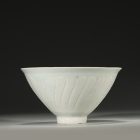 A Hutian kiln porcelain lotus peatal patterned hat shaped cup,Song Dynasty,China