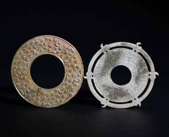 2 PIECES OF JADE FROM THE HAN DYNASTY