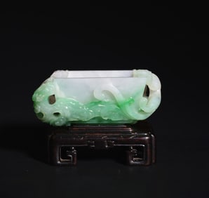 QING DYNASTY JADE DRAGON WATER BOWL