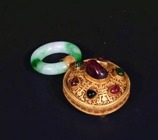 QING DYNASTY JADE RING